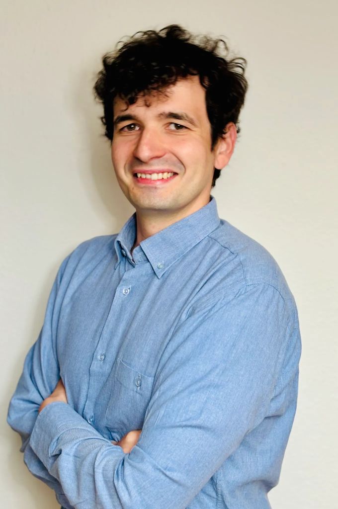 Dr. Javier Mateos
